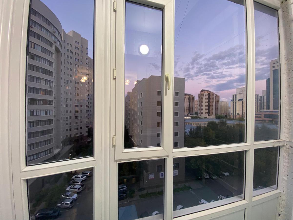 Apartment in the city centre อัสตานา ภายนอก รูปภาพ